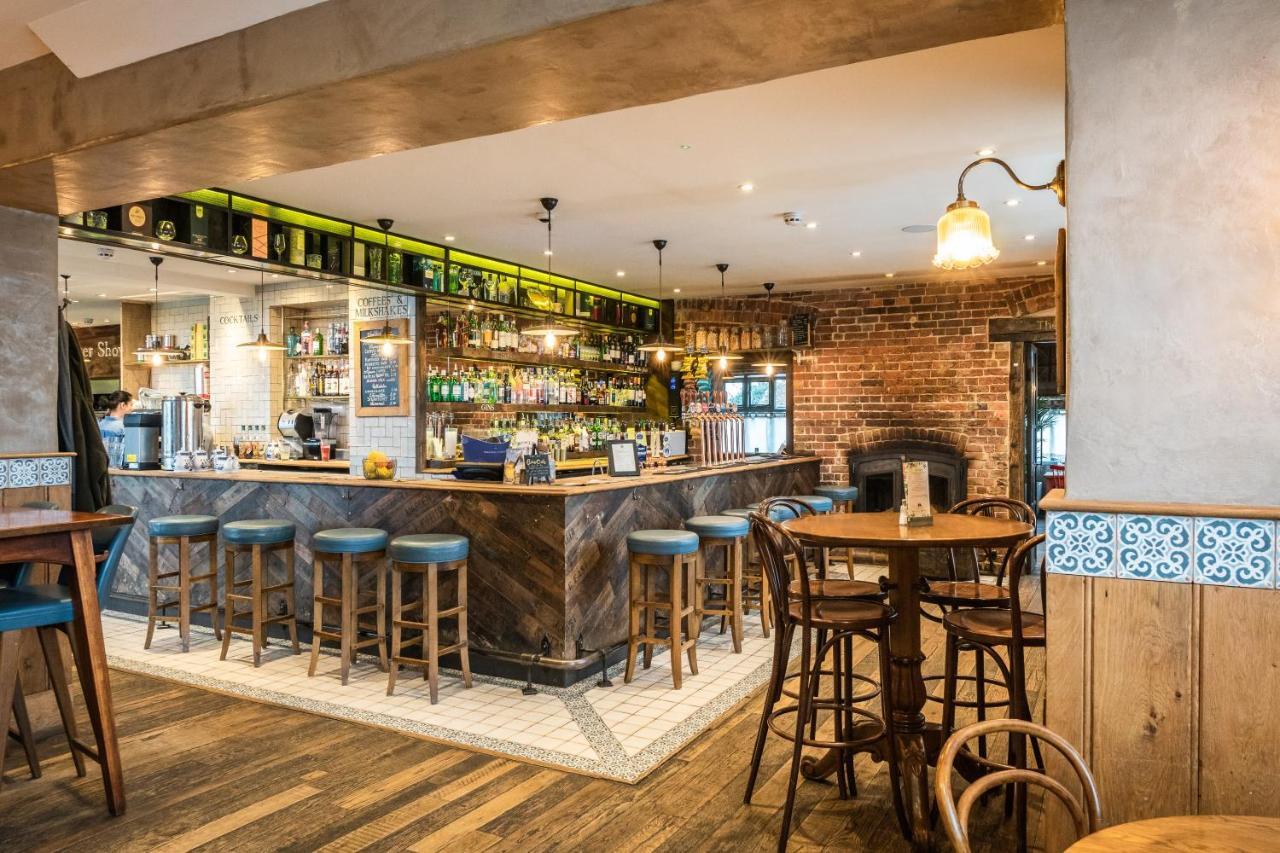 Langley  The Potting Shed Maidstone酒店 外观 照片