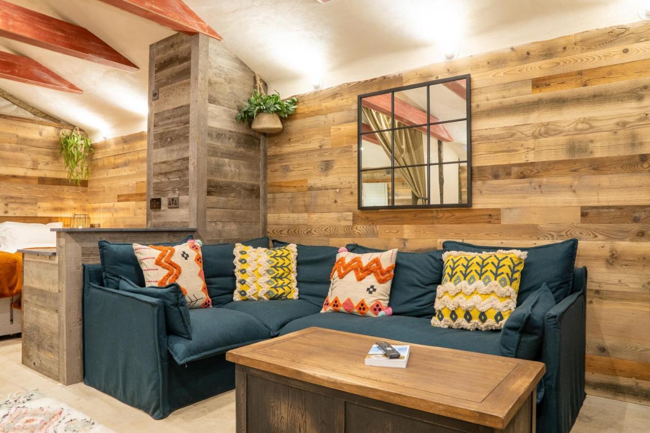 Langley  The Potting Shed Maidstone酒店 外观 照片